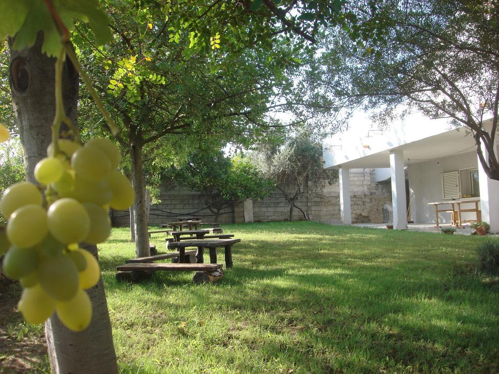 Grazia Deledda Bed & Breakfast Galtelli Bagian luar foto